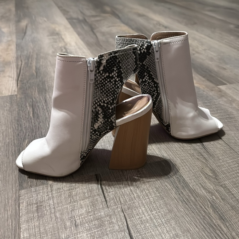 Heels!! - Picture 5 of 5